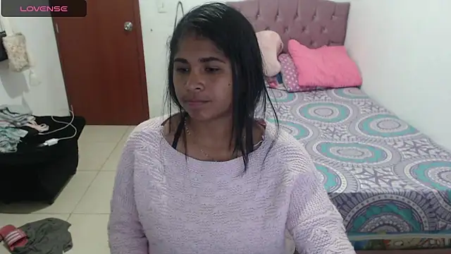 july-feria online show from 01/27/25, 12:12