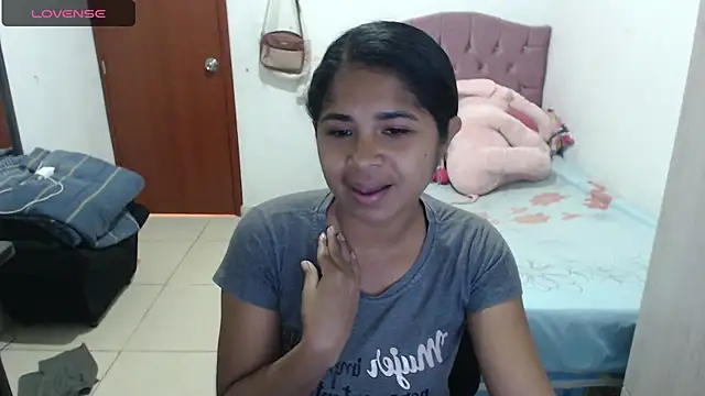 july-feria online show from 10/05/25, 03:21