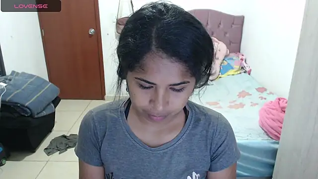 july-feria online show from 10/07/25, 02:53