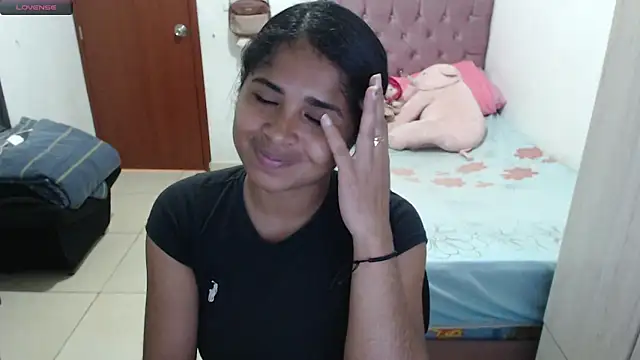 july-feria online show from 10/27/25, 07:18