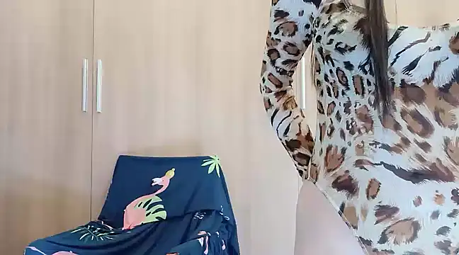 Snapshot of Lush-Office chatting on 03/08/25, 03:24 Lush-Office online show from 03/08/25, 03:24