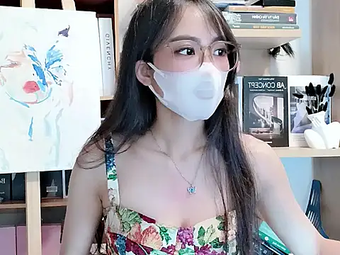 Snapshot of Lush-Office chatting on 09/26/25, 08:07 Lush-Office online show from 09/26/25, 08:07