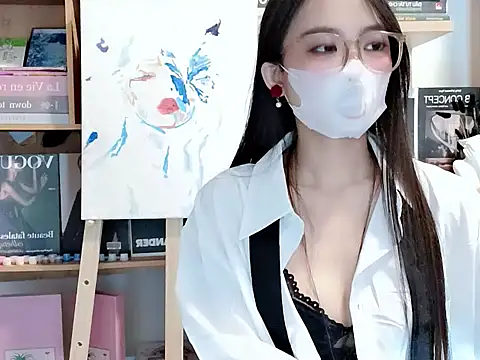 Snapshot of Lush-Office chatting on 10/11/25, 06:45 Lush-Office online show from 10/11/25, 06:45