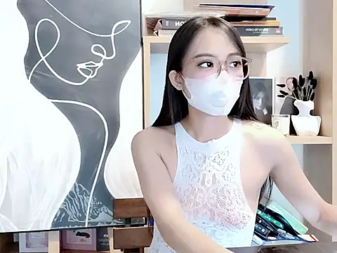 Snapshot of Lush-Office chatting on 11/04/25, 08:02 Lush-Office online show from 11/04/25, 08:02