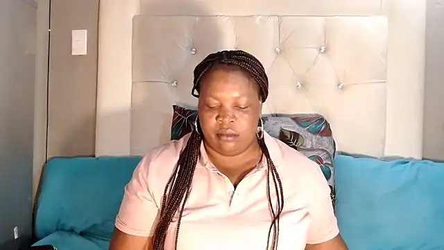 omalicha98 online show from 02/21/26, 05:30