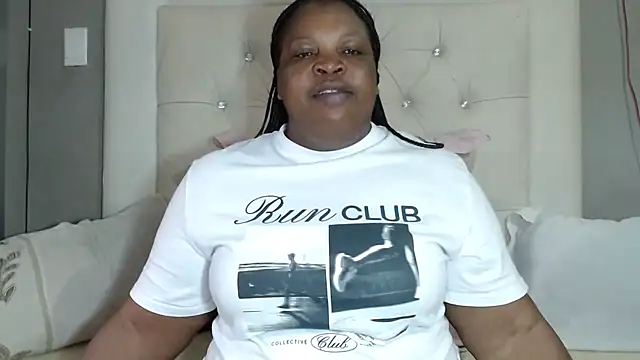 omalicha98 online show from 03/12/26, 08:09