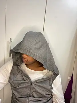 snotLoud online show from 02/25/25, 05:36