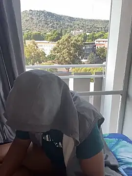 snotLoud online show from 03/08/25, 02:08