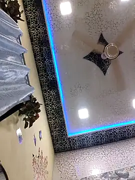 angelrani1234 online show from 04/28/26, 08:03