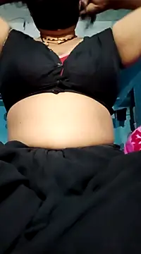 Snapshot of Haseena_Baby chatting on 01/31/25, 12:28 Haseena Baby online show from 01/31/25, 12:28