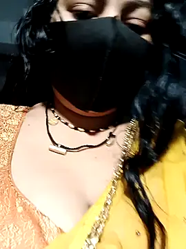 Snapshot of Haseena_Baby chatting on 02/14/25, 01:34 Haseena Baby online show from 02/14/25, 01:34