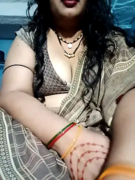 Snapshot of Haseena_Baby chatting on 02/21/25, 06:07 Haseena Baby online show from 02/21/25, 06:07