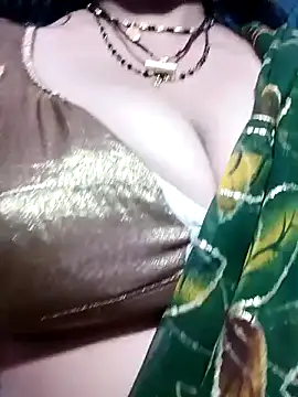 Snapshot of Haseena_Baby chatting on 02/26/25, 07:53 Haseena Baby online show from 02/26/25, 07:53