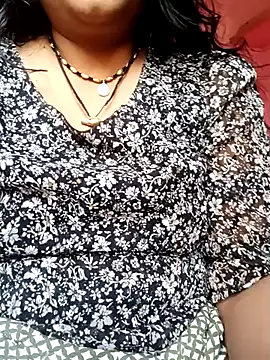 Snapshot of Haseena_Baby chatting on 03/22/25, 09:34 Haseena Baby online show from 03/22/25, 09:34