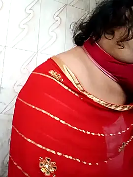 Snapshot of Haseena_Baby chatting on 09/13/25, 03:17 Haseena Baby online show from 09/13/25, 03:17