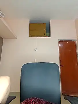 Babbyy doll online show from 10/15/25, 07:58