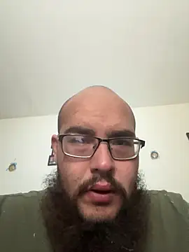 Snapshot of virginass1 chatting on 11/12/25, 11:43 virginass1 online show from 11/12/25, 11:43