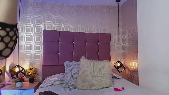 Snapshot of victoriapalmerfg chatting on 03/21/25, 02:07 victoriapalmerfg online show from 03/21/25, 02:07