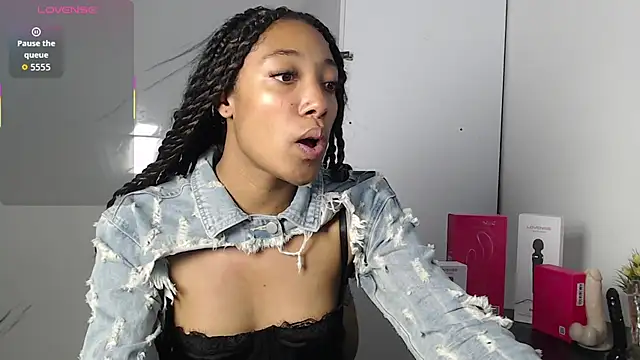 esmeralda-bk online show from 11/11/25, 10:43