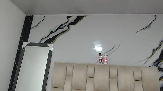 esmeralda-bk online show from 11/27/25, 09:50