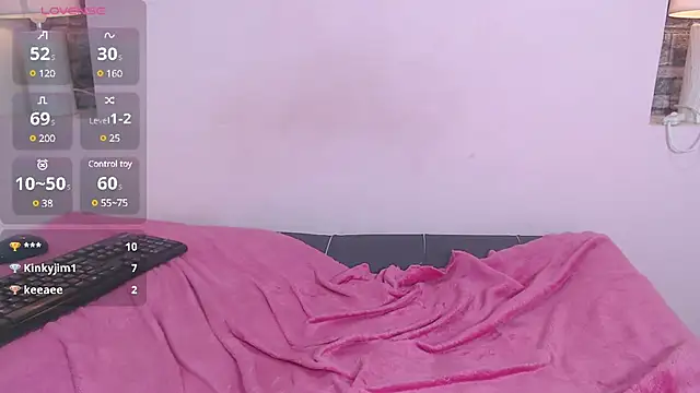 ScarletEmber3 online show from 01/24/25, 07:51