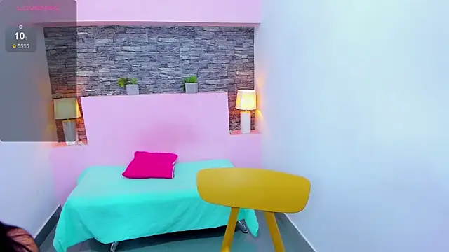 ScarletEmber3 online show from 02/17/25, 04:31