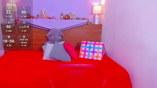 ScarletEmber3 online show from 02/28/25, 04:21