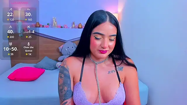 ScarletEmber3 online show from 03/06/25, 04:19