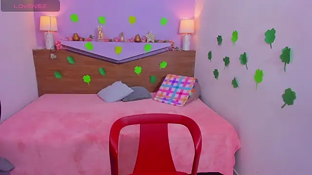 ScarletEmber3 online show from 03/17/25, 05:34