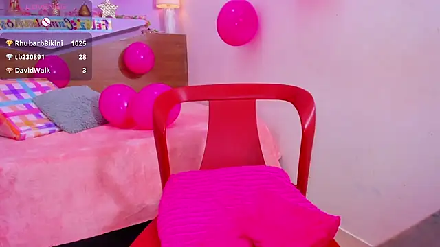 ScarletEmber3 online show from 03/18/25, 09:31