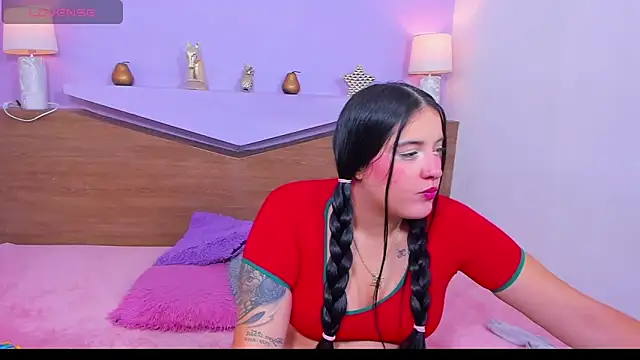 ScarletEmber3 online show from 09/19/25, 06:59