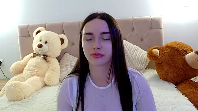 Lilliana Moon online show from 10/16/25, 06:36