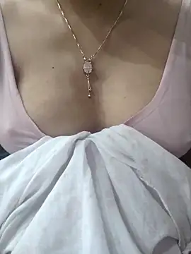 nikkibenza online show from 03/15/25, 02:55