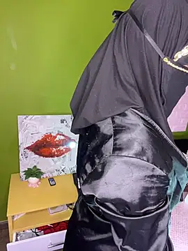 zahra Jalid online show from 03/06/26, 02:19