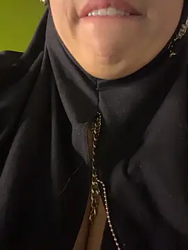 zahra Jalid online show from 04/18/26, 07:58