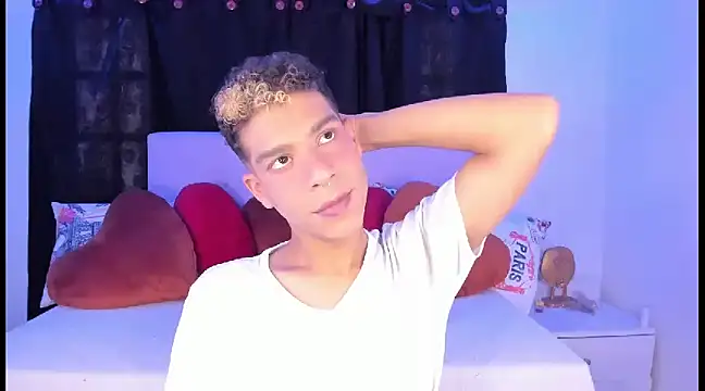 Ethan Boyy online show from 02/25/25, 08:19