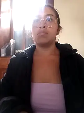 AnonymousGirl online show from 04/28/26, 07:52