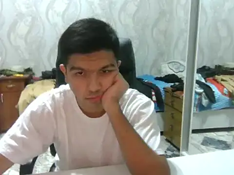 Snapshot of ferik099 chatting on 03/11/25, 06:52 ferik099 online show from 03/11/25, 06:52