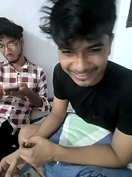 Snapshot of kaif_220 chatting on 09/20/25, 11:55 kaif 220 online show from 09/20/25, 11:55