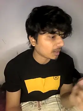 Snapshot of kaif_220 chatting on 02/04/26, 04:46 kaif 220 online show from 02/04/26, 04:46