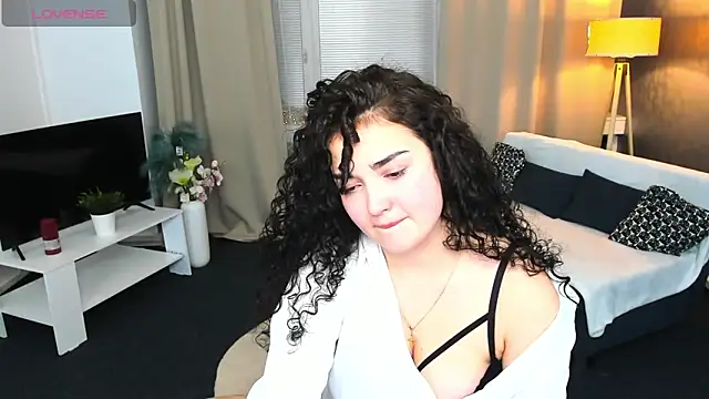 Snapshot of AmeliaLoveee chatting on 01/27/25, 04:20 AmeliaLoveee online show from 01/27/25, 04:20