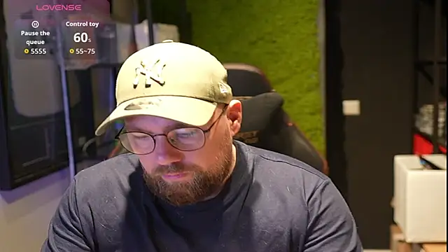 justinitt online show from 10/16/25, 08:59