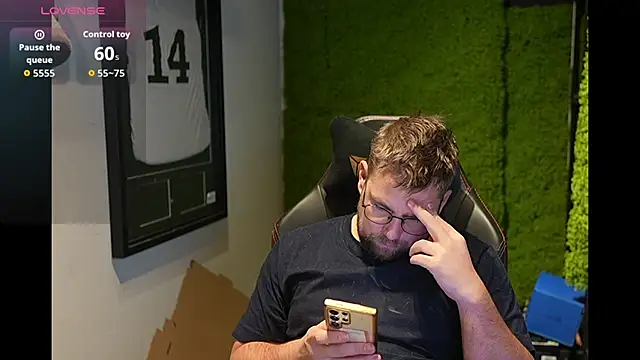 justinitt online show from 12/02/25, 01:28