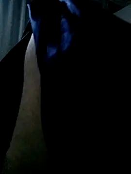 Snapshot of xxxxGuruxxxx chatting on 01/31/25, 01:01 xxxxGuruxxxx online show from 01/31/25, 01:01