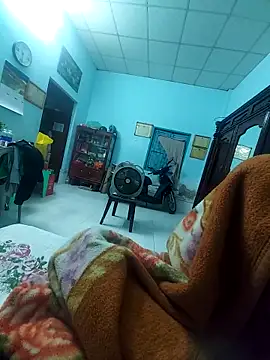 KisSsu online show from 02/13/26, 03:30