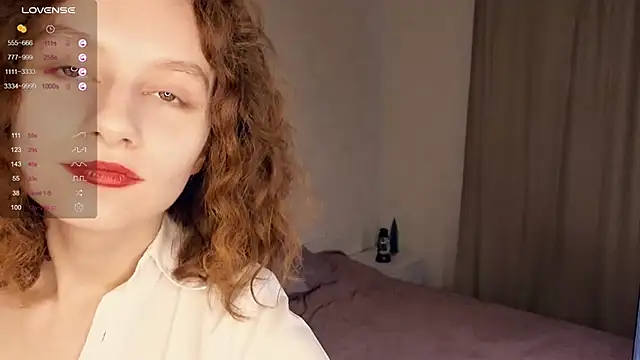 Leya Curly online show from 02/02/25, 01:52