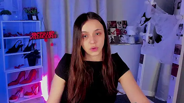 Sahara Shields online show from 10/29/25, 10:17