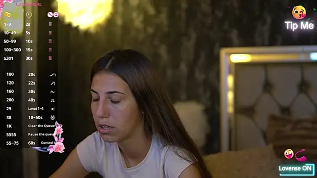 Snapshot of KeylaBlair chatting on 09/19/25, 07:25 KeylaBlair online show from 09/19/25, 07:25