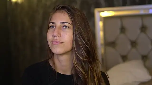 Snapshot of KeylaBlair chatting on 09/27/25, 05:40 KeylaBlair online show from 09/27/25, 05:40