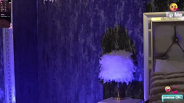 Snapshot of KeylaBlair chatting on 10/06/25, 05:54 KeylaBlair online show from 10/06/25, 05:54